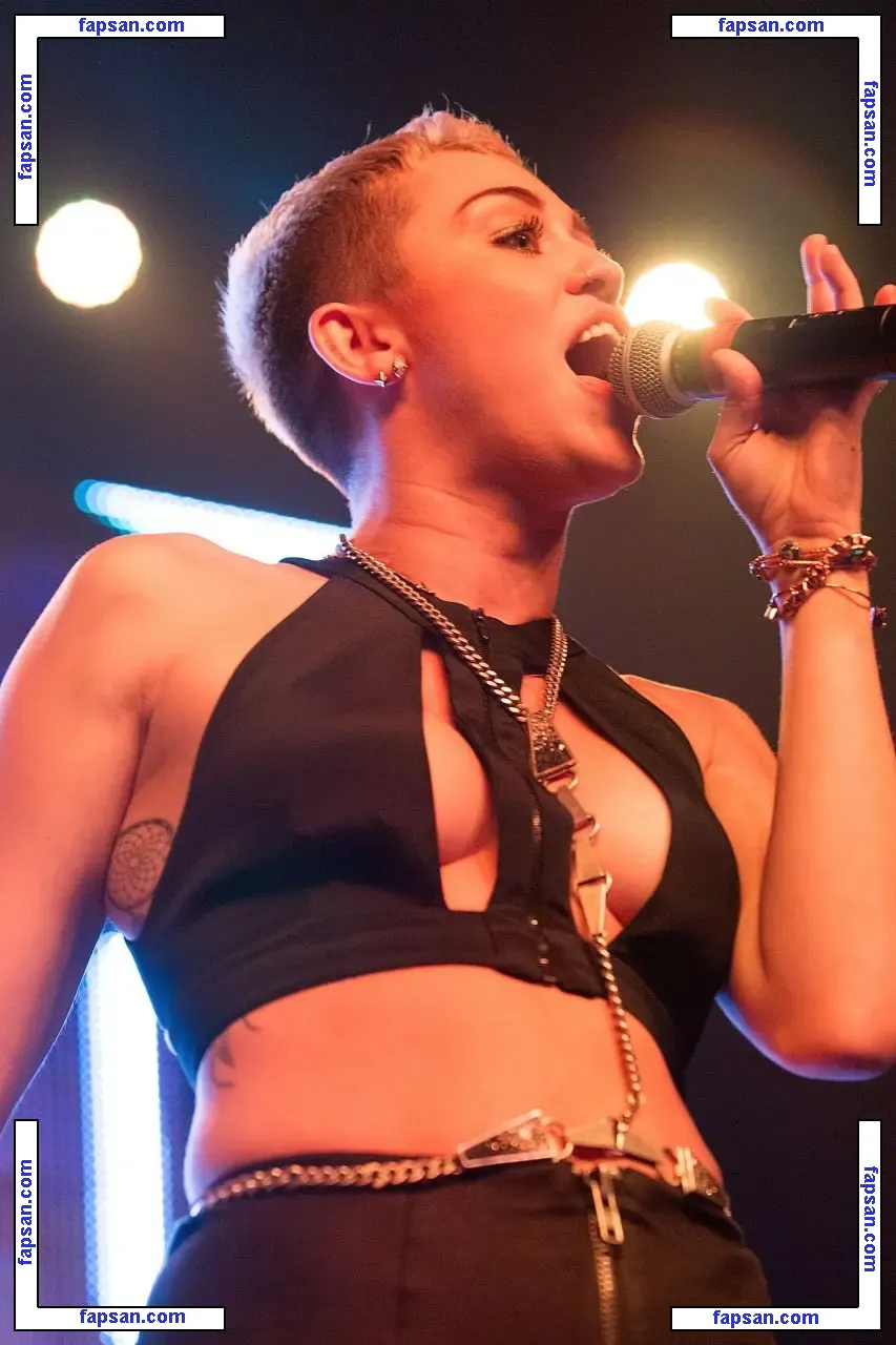 Miley Cyrus nude photo #2233 from OnlyFans