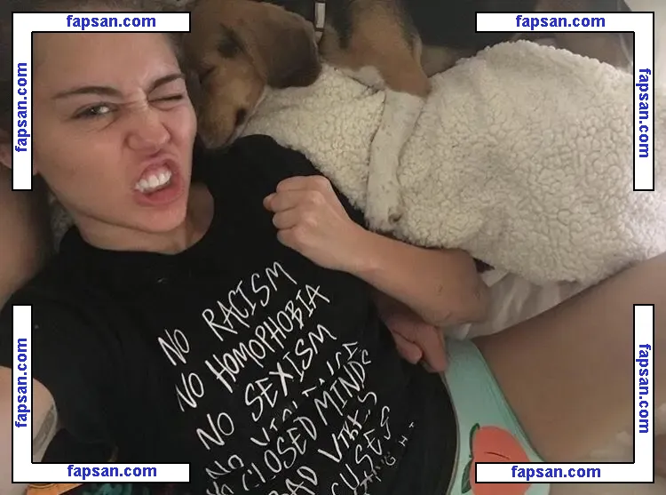 Miley Cyrus nude photo #2325 from OnlyFans