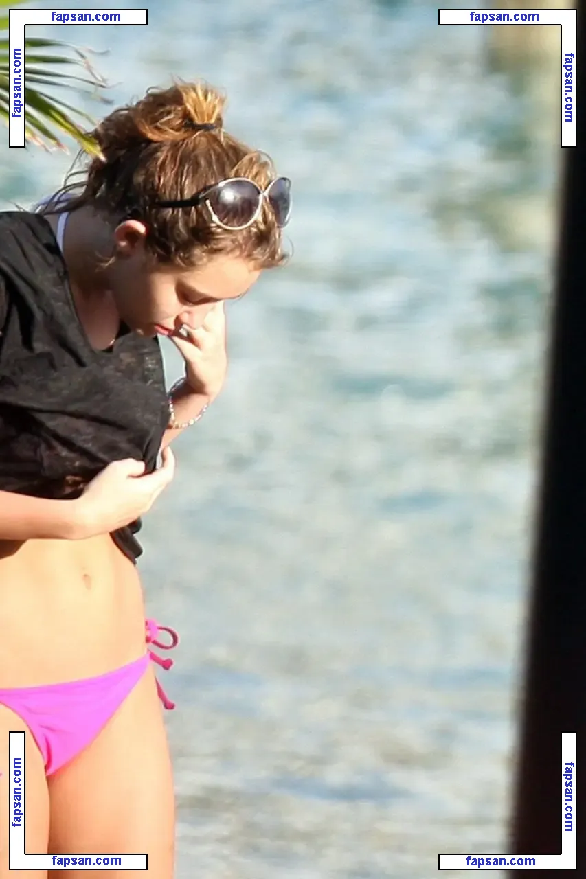 Miley Cyrus nude photo #2478 from OnlyFans