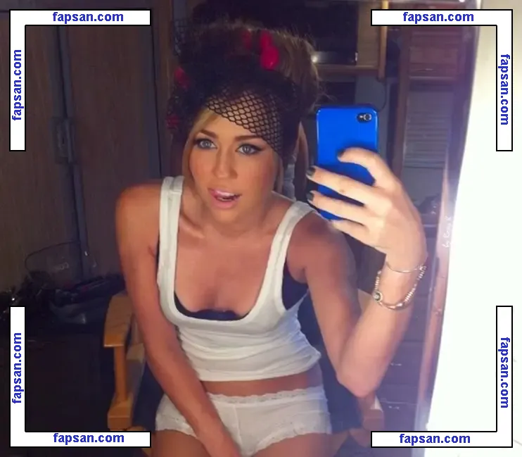 Miley Cyrus nude photo #2533 from OnlyFans