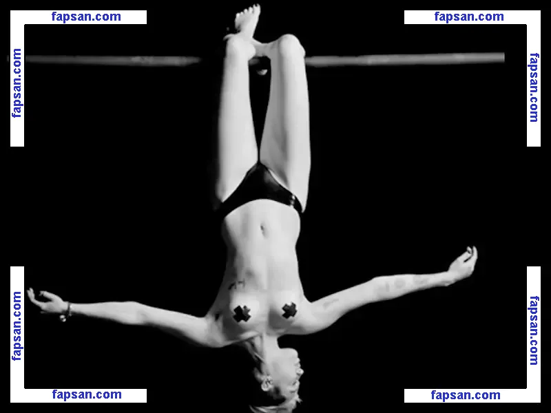 Miley Cyrus nude photo #2576 from OnlyFans