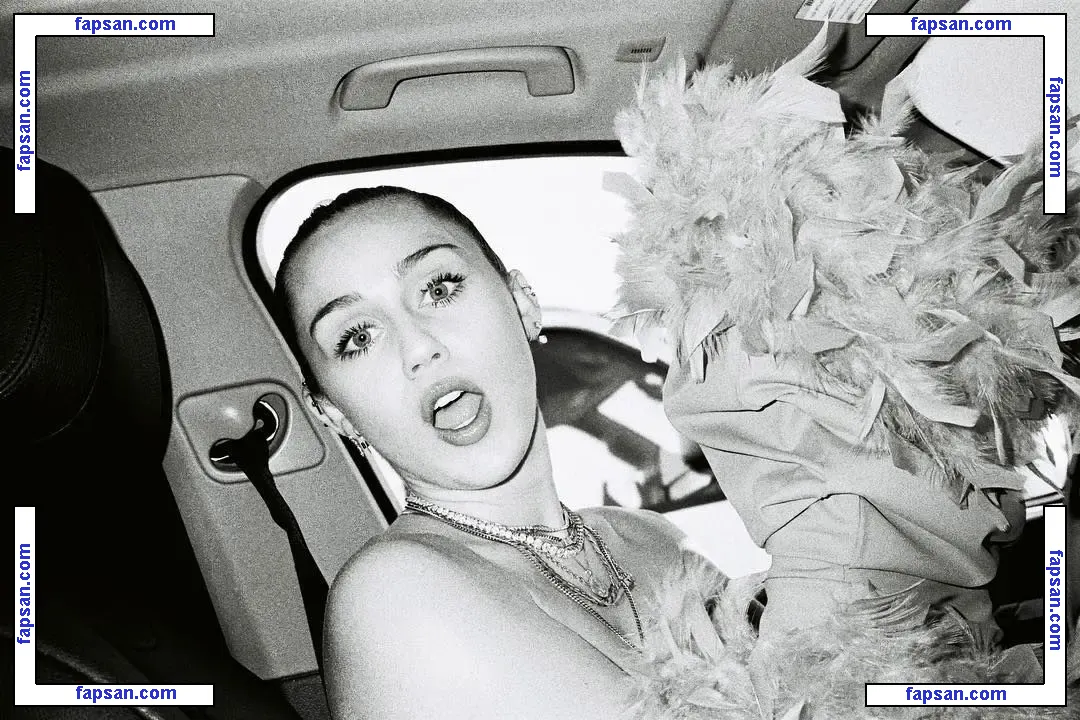 Miley Cyrus nude photo #2768 from OnlyFans