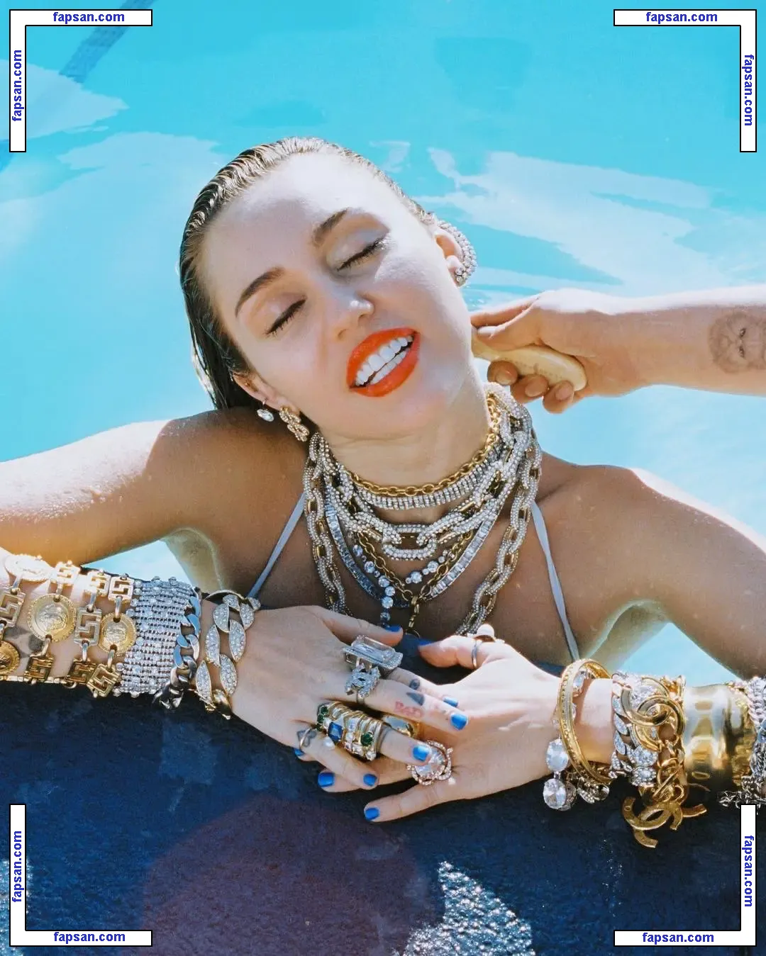 Miley Cyrus nude photo #2776 from OnlyFans