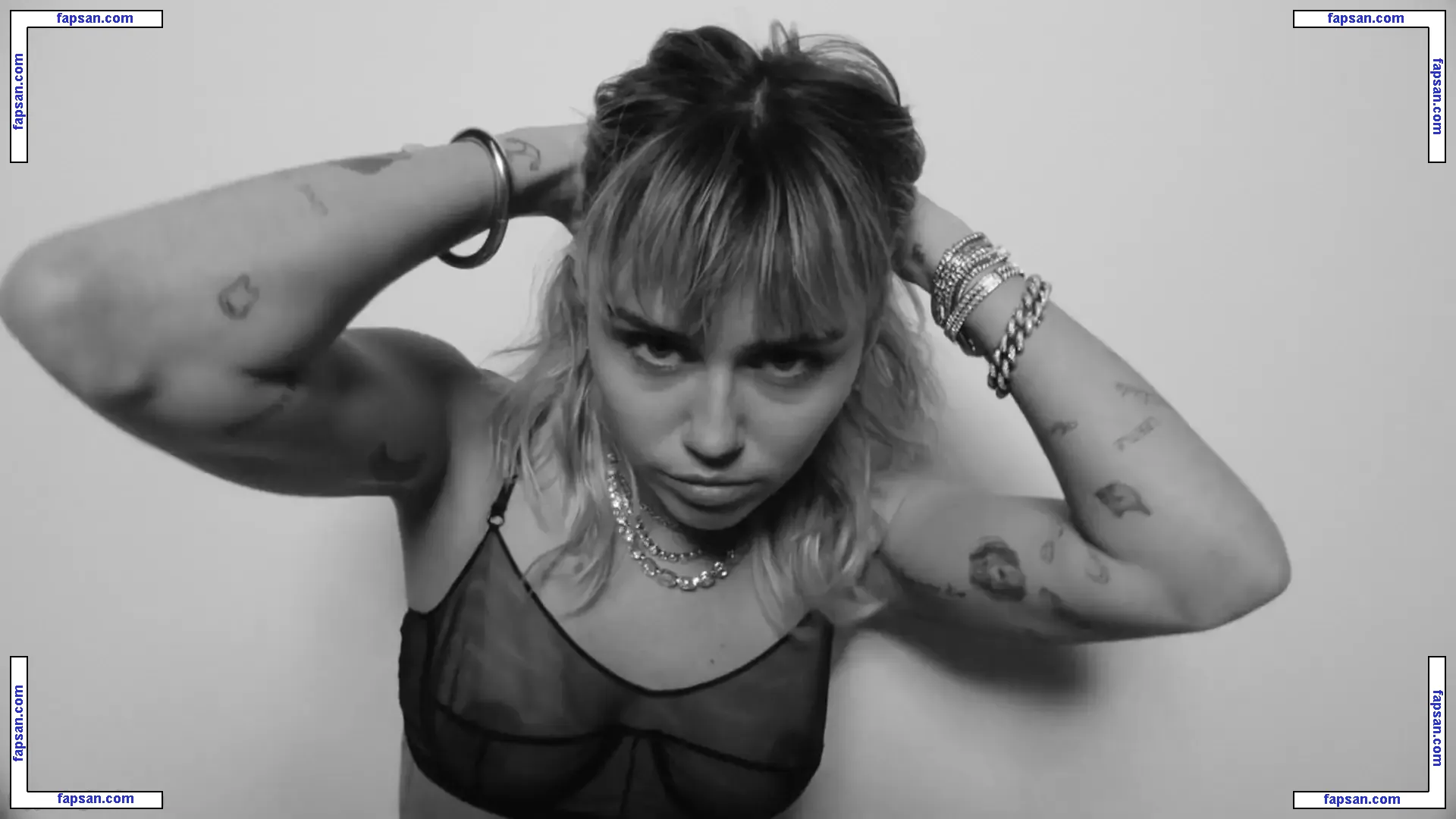 Miley Cyrus nude photo #2779 from OnlyFans