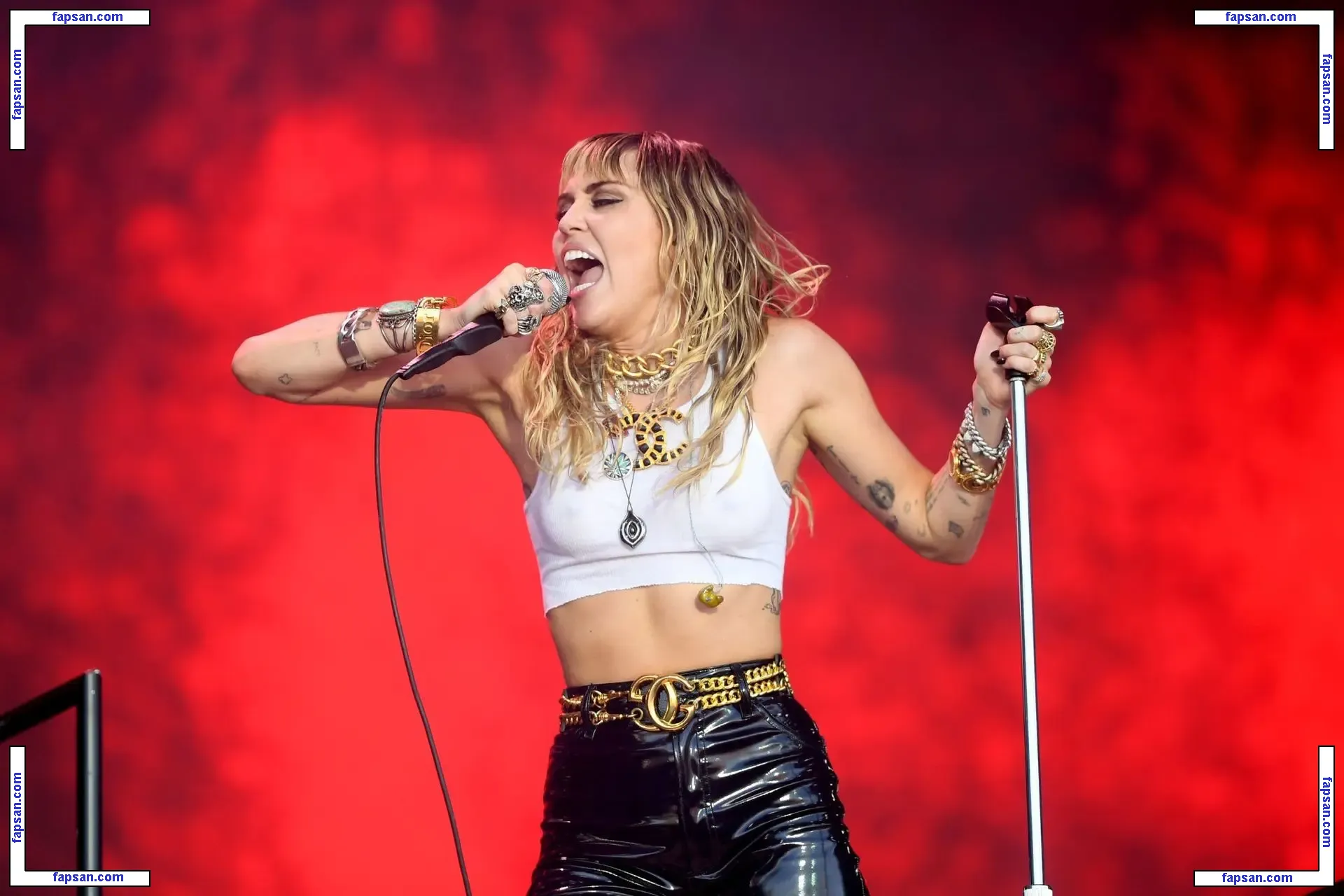 Miley Cyrus nude photo #2854 from OnlyFans