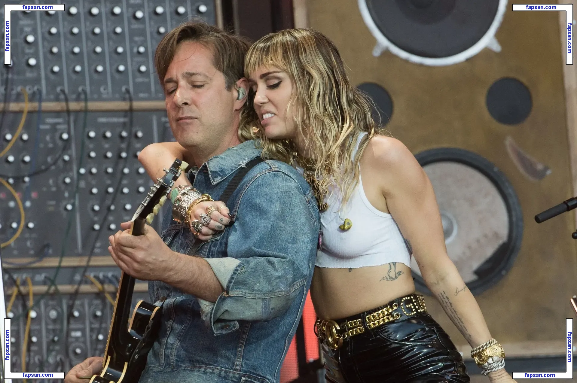 Miley Cyrus nude photo #2887 from OnlyFans