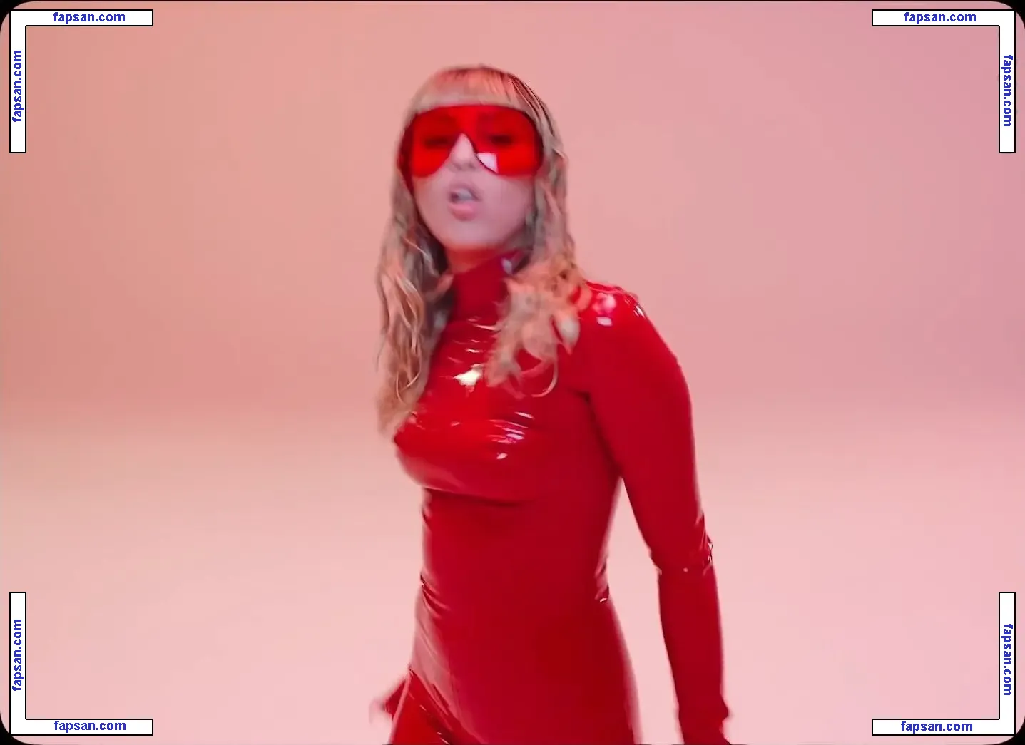 Miley Cyrus nude photo #2966 from OnlyFans