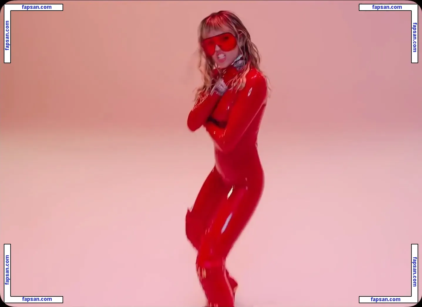 Miley Cyrus nude photo #2989 from OnlyFans