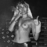 Miley Cyrus nude #2039
