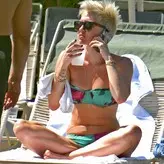 Miley Cyrus nude #2222