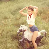 Miley Cyrus nude #2251