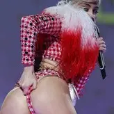 Miley Cyrus nude #2257