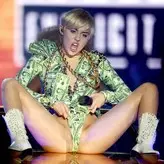 Miley Cyrus nude #2258