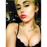 Miley Cyrus nude #2262