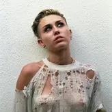Miley Cyrus nude #2273