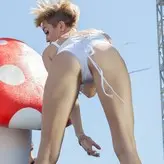 Miley Cyrus nude #2290