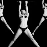 Miley Cyrus nude #2575