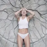 Miley Cyrus nude #2744