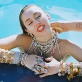 Miley Cyrus nude #2765