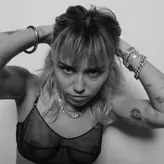 Miley Cyrus nude #2779