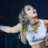 Miley Cyrus nude #2865