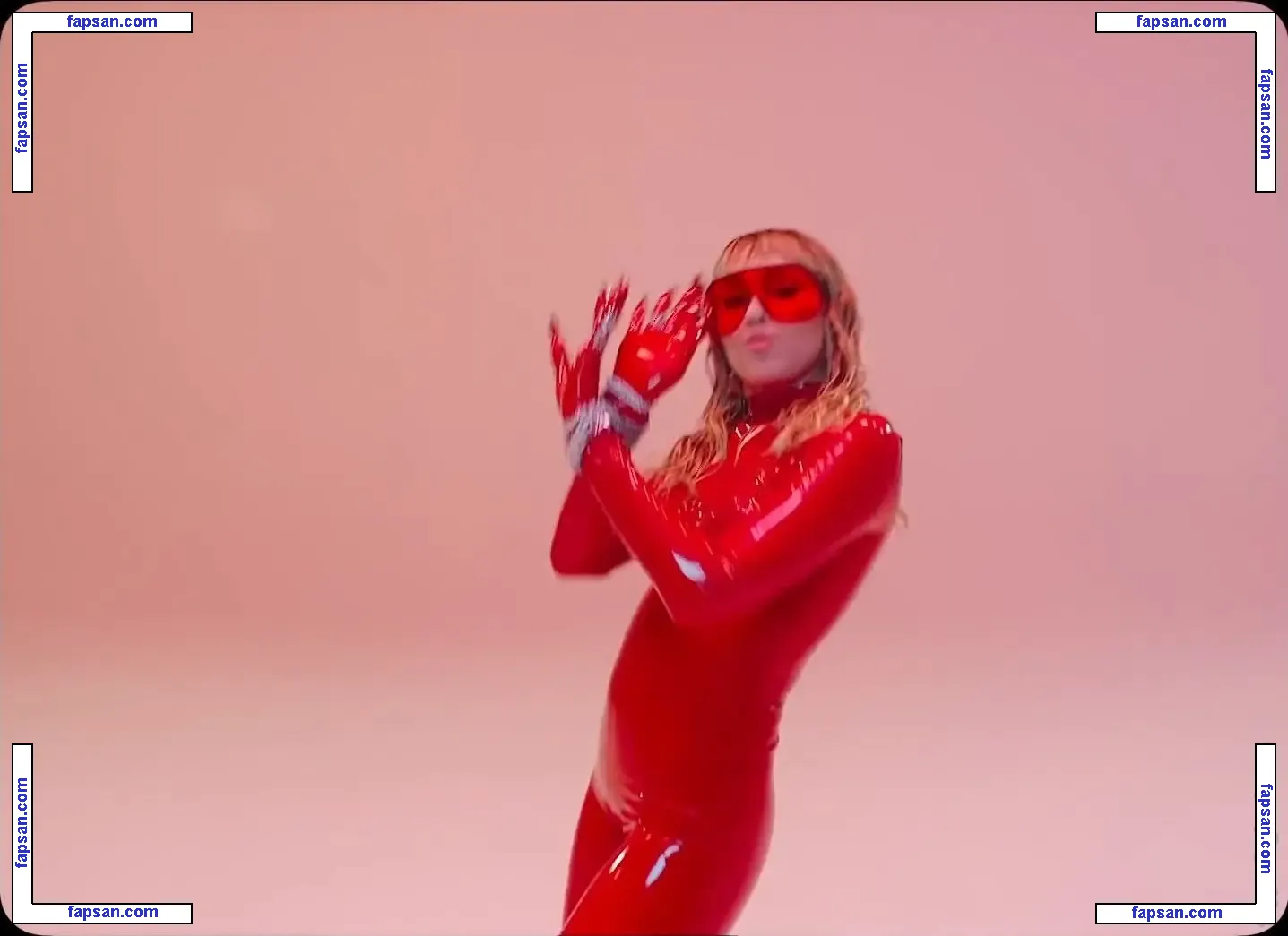 Miley Cyrus nude photo #3001 from OnlyFans