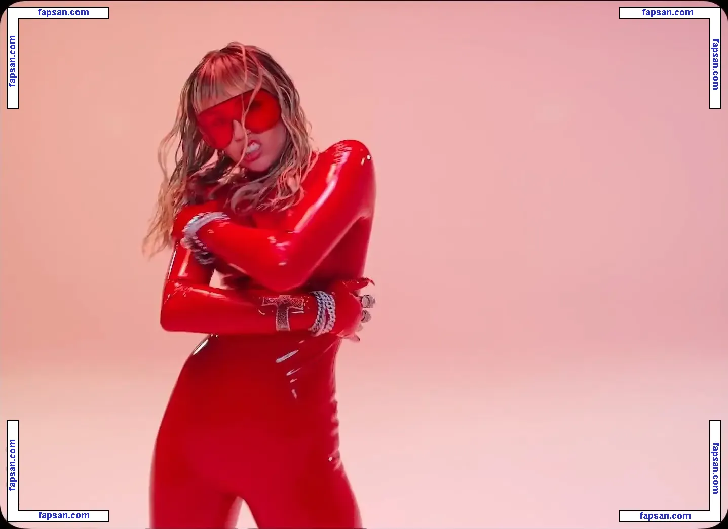 Miley Cyrus nude photo #3005 from OnlyFans