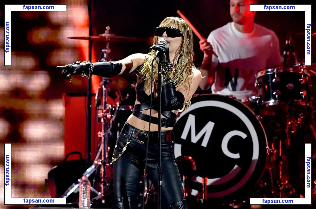 Miley Cyrus nude photo #3211 from OnlyFans