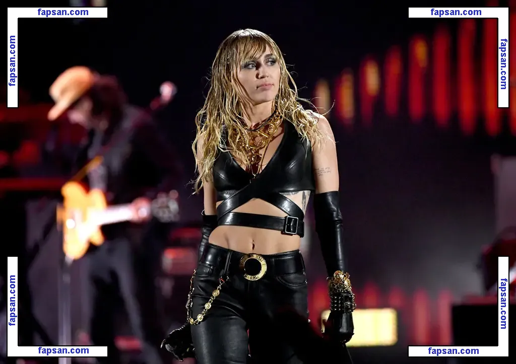 Miley Cyrus nude photo #3241 from OnlyFans