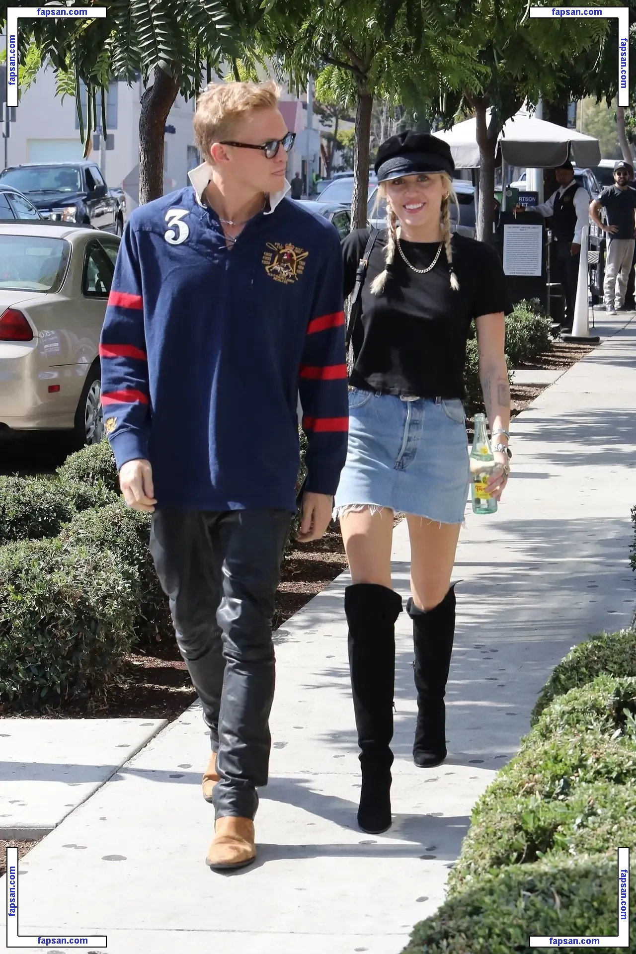 Miley Cyrus nude photo #3329 from OnlyFans