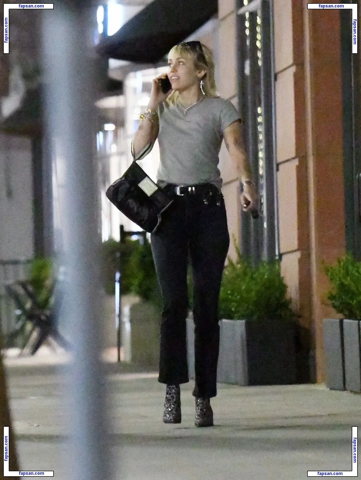 Miley Cyrus nude photo #3364 from OnlyFans