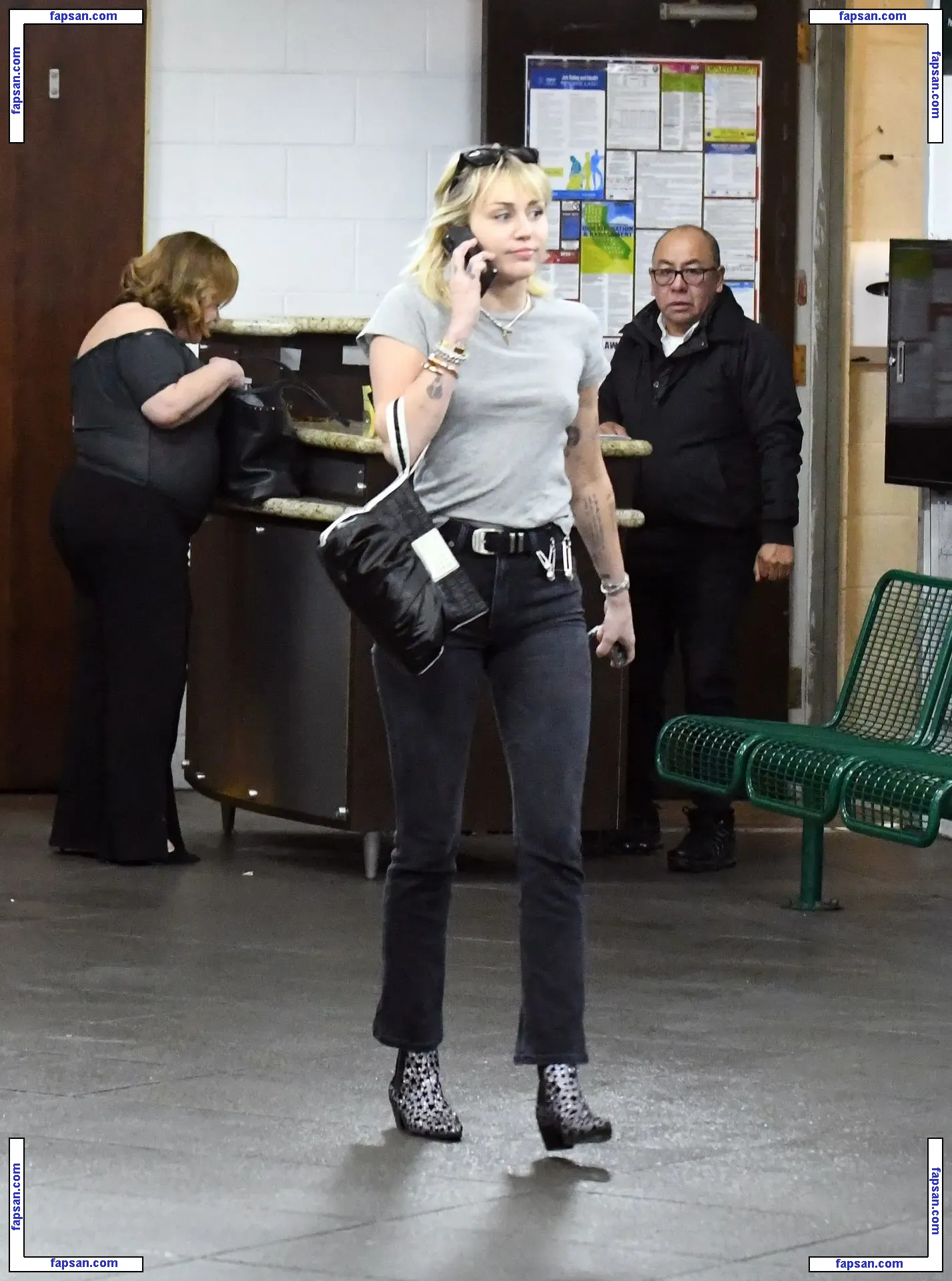Miley Cyrus nude photo #3385 from OnlyFans