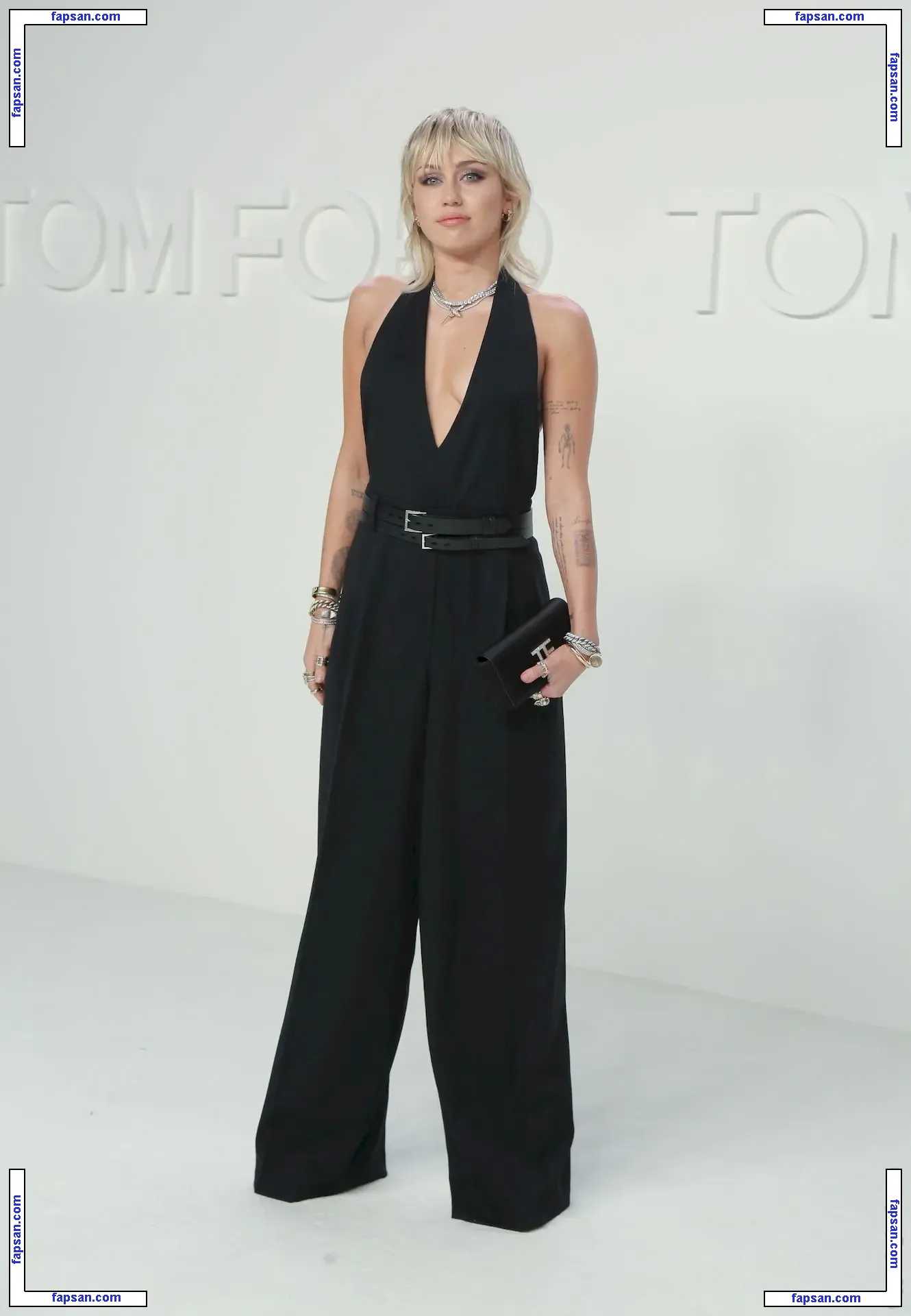 Miley Cyrus nude photo #3438 from OnlyFans