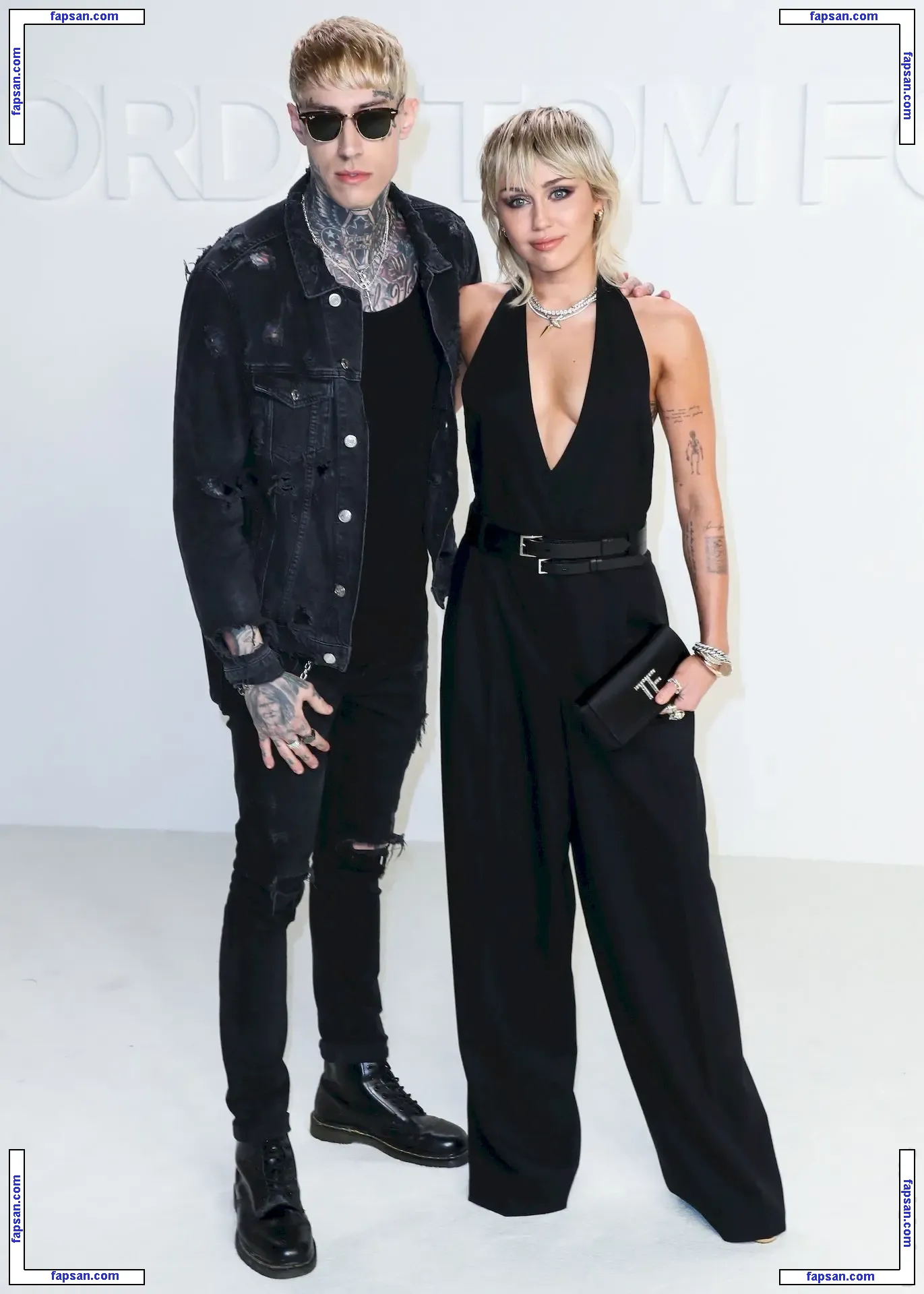Miley Cyrus nude photo #3476 from OnlyFans