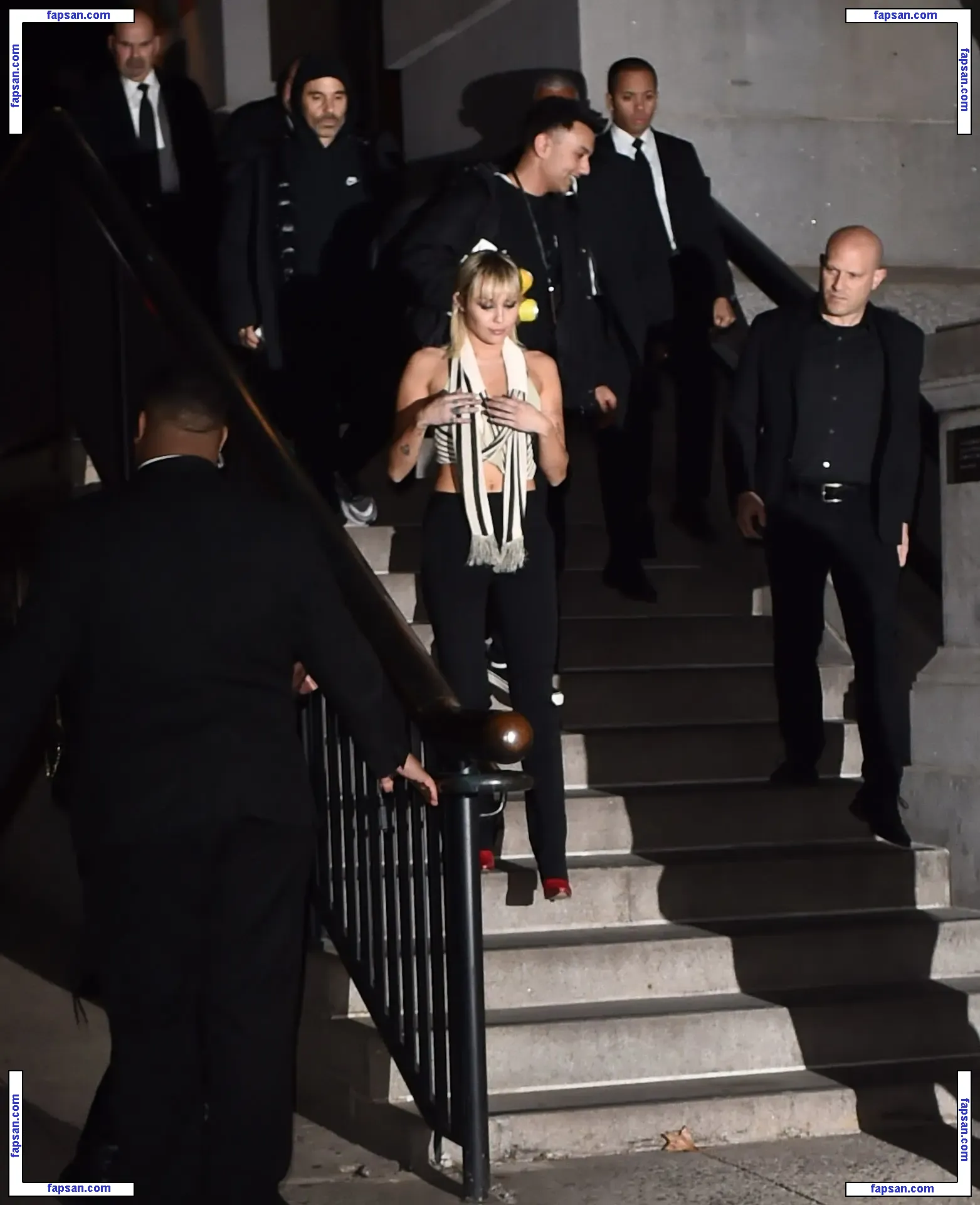 Miley Cyrus nude photo #3729 from OnlyFans