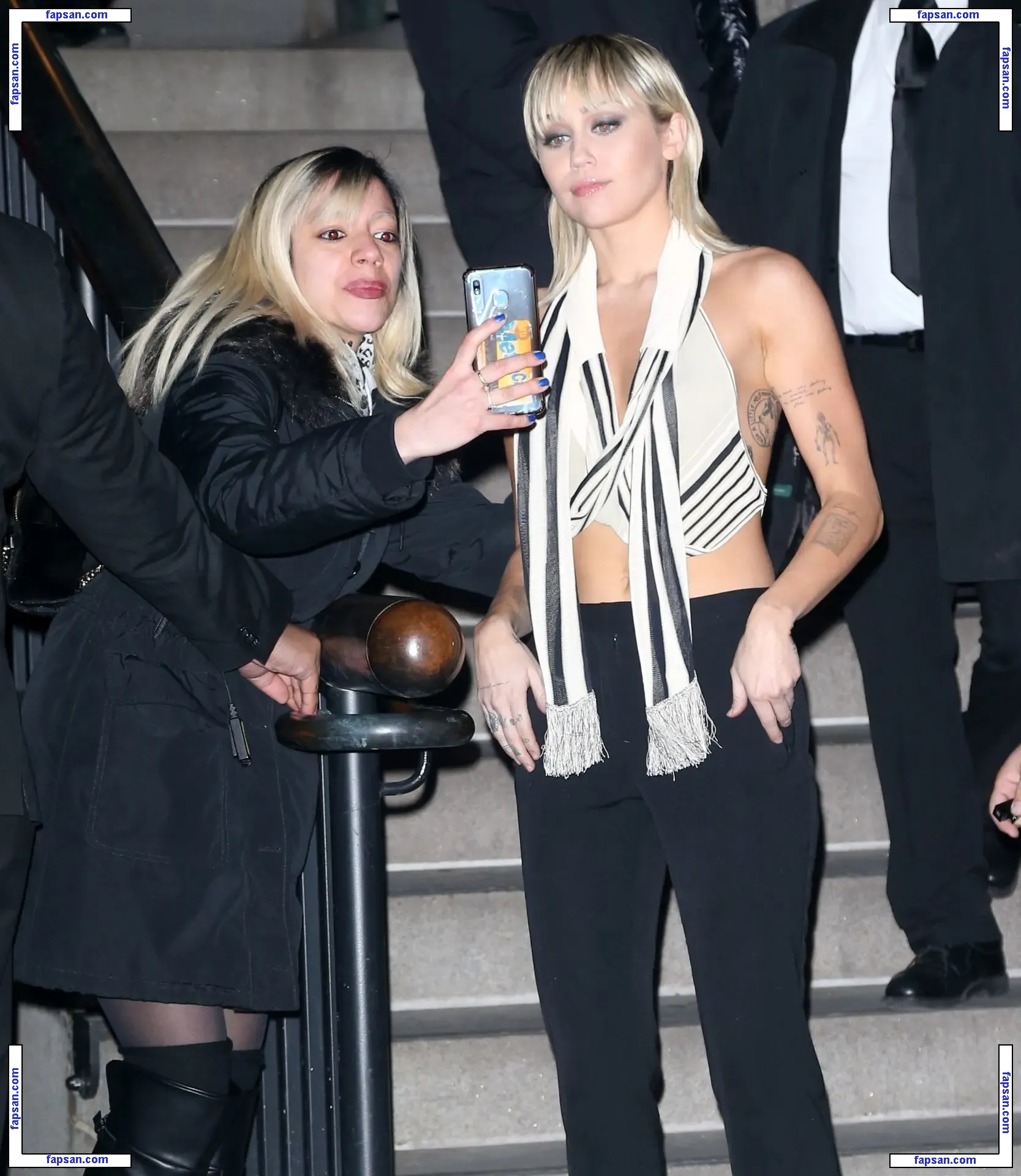 Miley Cyrus nude photo #3777 from OnlyFans
