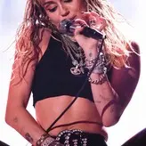 Miley Cyrus nude #3079