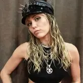 Miley Cyrus nude #3095