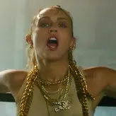 Miley Cyrus nude #3195