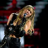 Miley Cyrus nude #3217