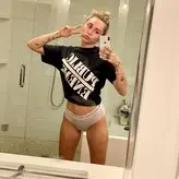 Miley Cyrus nude #3339