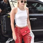 Miley Cyrus nude #3559
