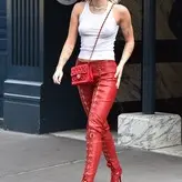 Miley Cyrus nude #3562
