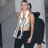 Miley Cyrus nude #3650
