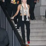 Miley Cyrus nude #3653