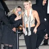 Miley Cyrus nude #3671