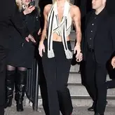 Miley Cyrus nude #3735