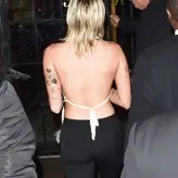 Miley Cyrus nude #3758