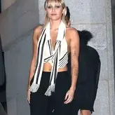 Miley Cyrus nude #3761