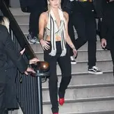 Miley Cyrus nude #3768